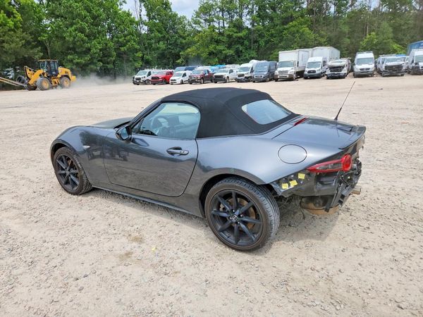 2023 MAZDA MX-5 MIATA Club