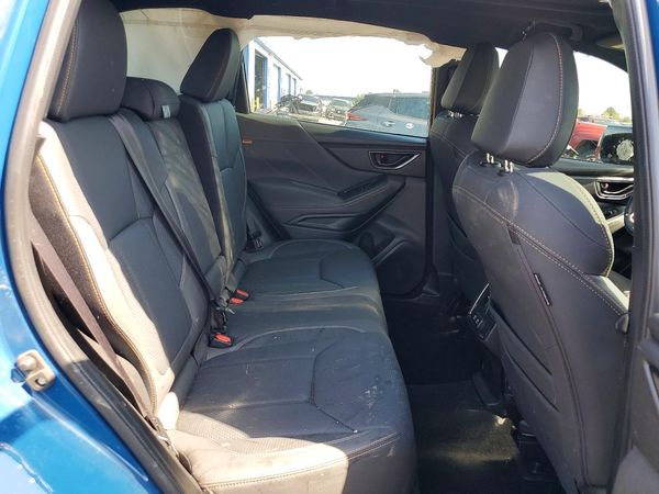 2023 SUBARU FORESTER