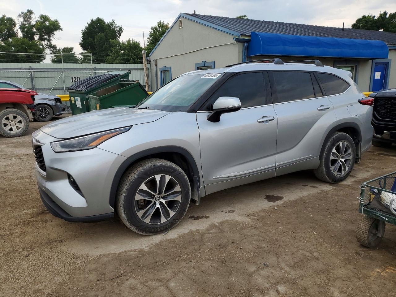 2021 TOYOTA HIGHLANDER