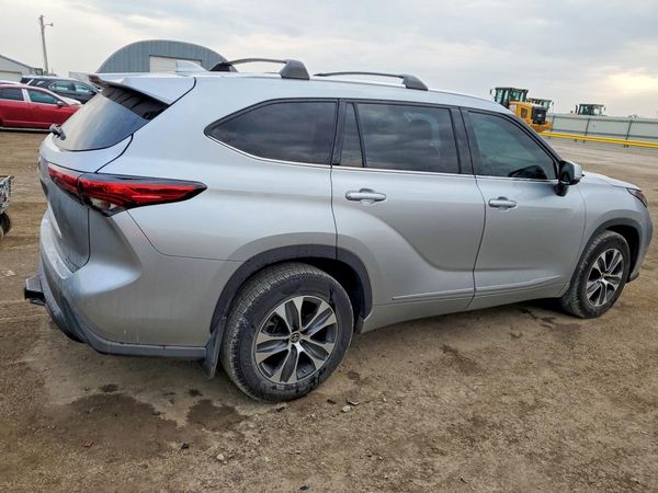 2021 TOYOTA HIGHLANDER