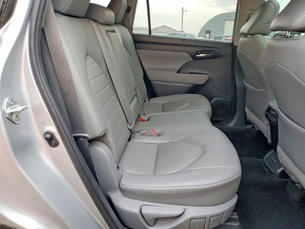 2021 TOYOTA HIGHLANDER