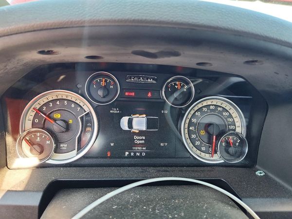2016 RAM 1500 SLT