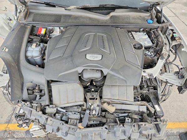 2021 PORSCHE CAYENNE S