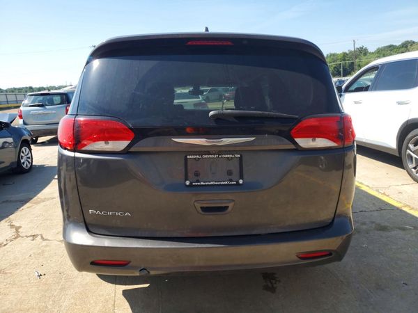 2017 CHRYSLER PACIFICA LX — DIRR
