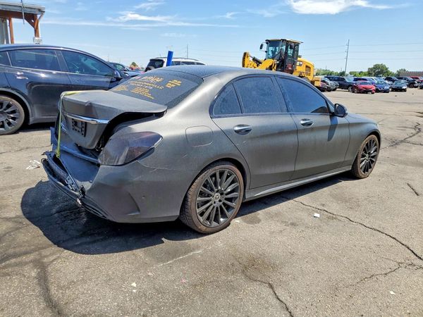2018 MERCEDES-BENZ C