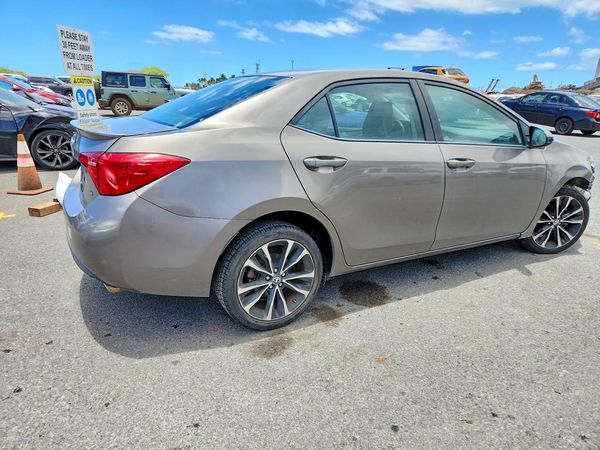 2018 TOYOTA COROLLA
