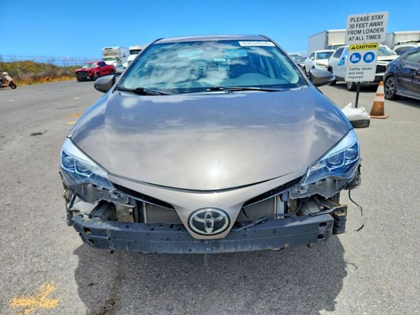 2018 TOYOTA COROLLA
