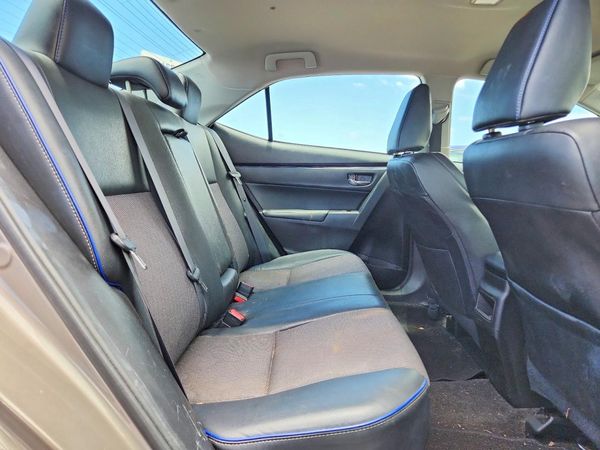 2018 TOYOTA COROLLA