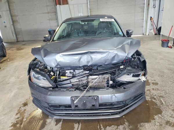 2017 VOLKSWAGEN JETTA