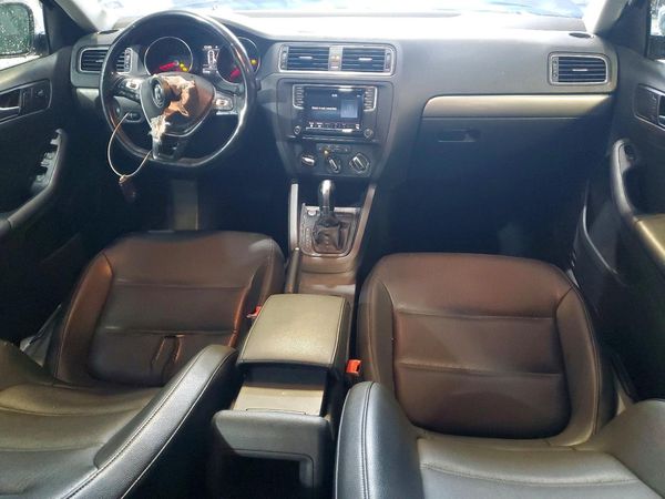2017 VOLKSWAGEN JETTA