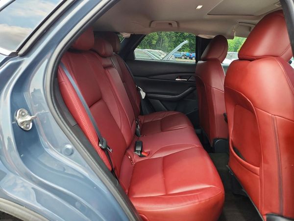 2023 MAZDA CX-30 Preferred Package