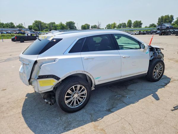2019 CADILLAC XT5 Luxury