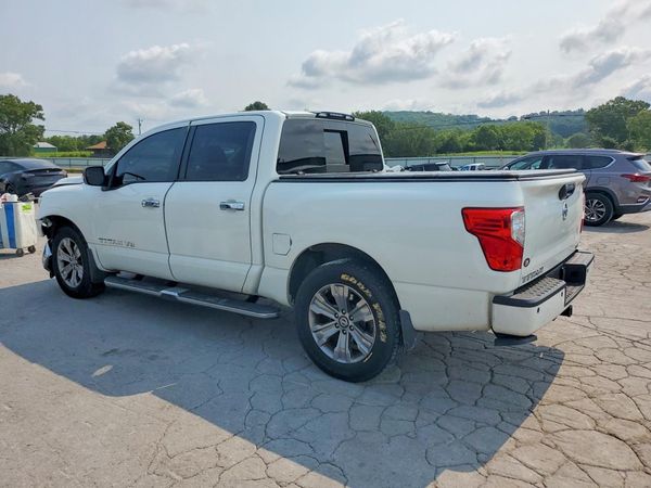 2019 NISSAN TITAN