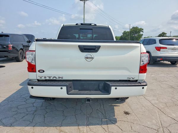 2019 NISSAN TITAN