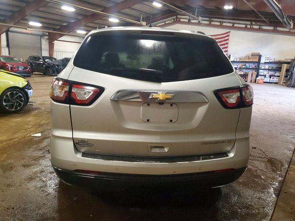 2015 CHEVROLET TRAVERSE 2LT