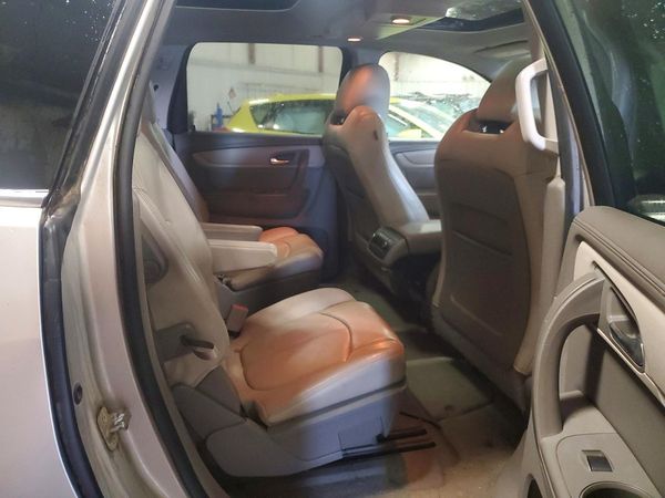 2015 CHEVROLET TRAVERSE 2LT