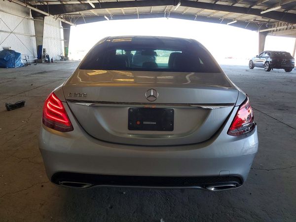 2015 MERCEDES-BENZ C Base