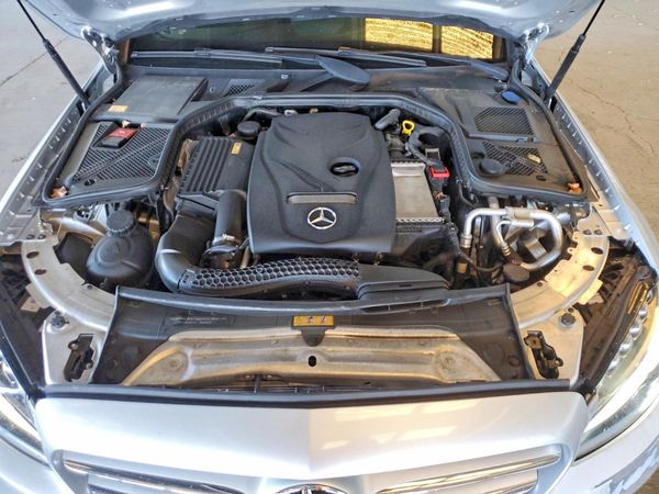 2015 MERCEDES-BENZ C Base