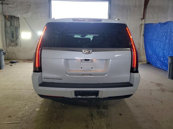 2019 CADILLAC ESCALADE ESV Luxury