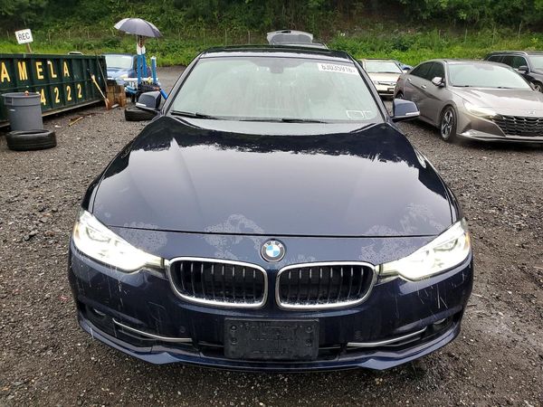 2017 BMW 330