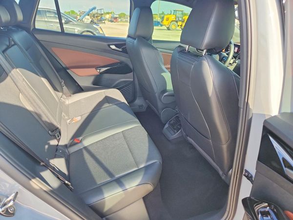 2022 VOLKSWAGEN ID.4 Pro S