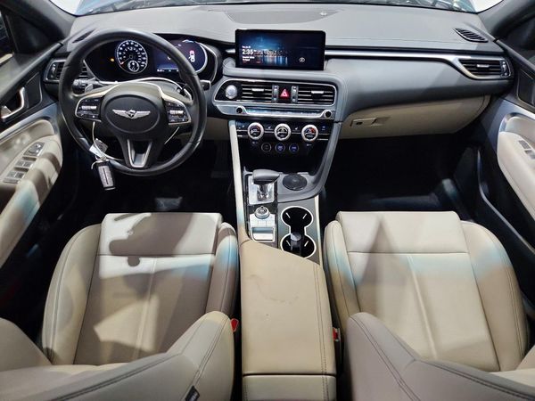2023 GENESIS G70