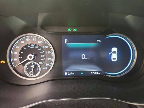 2023 GENESIS G70