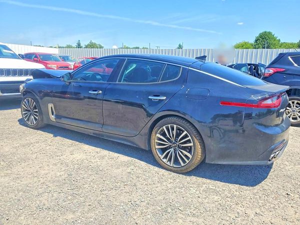2018 KIA STINGER
