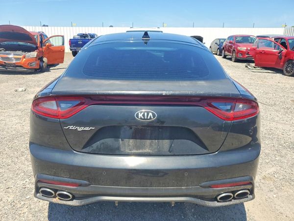 2018 KIA STINGER