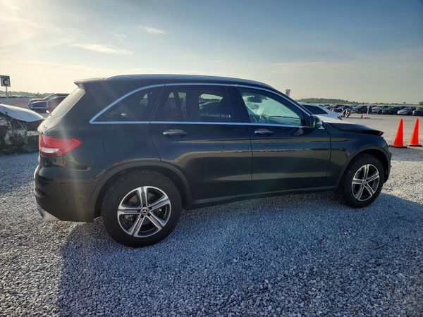 2019 MERCEDES-BENZ GLC GLC 300-4M