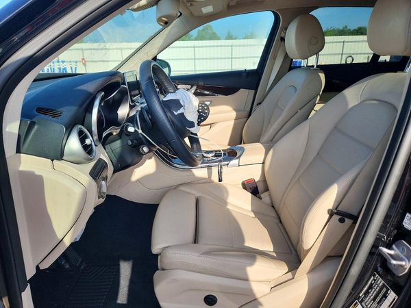 2019 MERCEDES-BENZ GLC GLC 300-4M