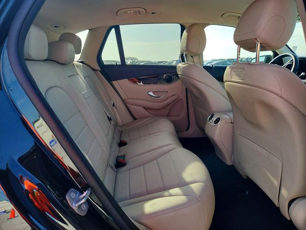 2019 MERCEDES-BENZ GLC GLC 300-4M