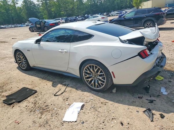 2024 FORD MUSTANG GT
