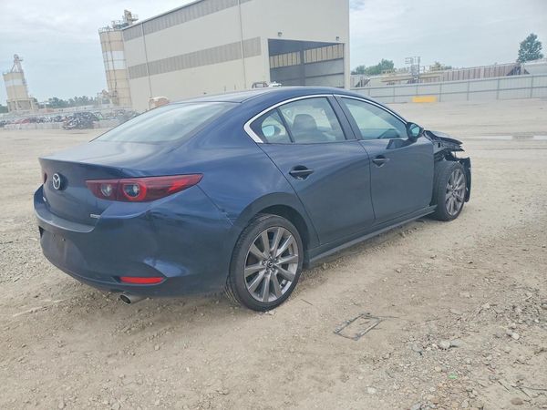 2025 MAZDA 3 Preferred Package