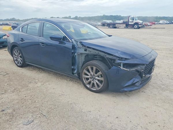 2025 MAZDA 3 Preferred Package