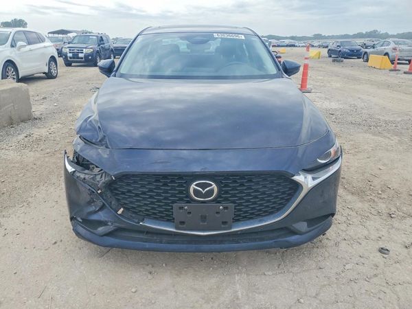 2025 MAZDA 3 Preferred Package