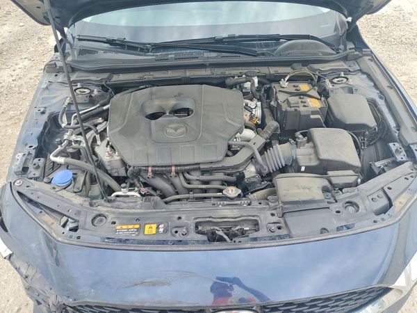 2025 MAZDA 3 Preferred Package