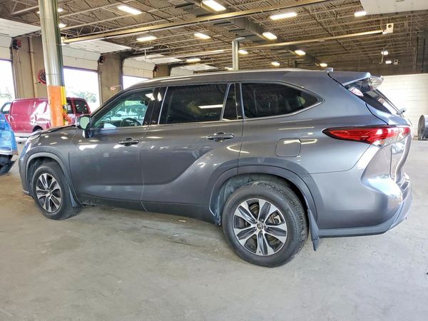 2020 TOYOTA HIGHLANDER XLE