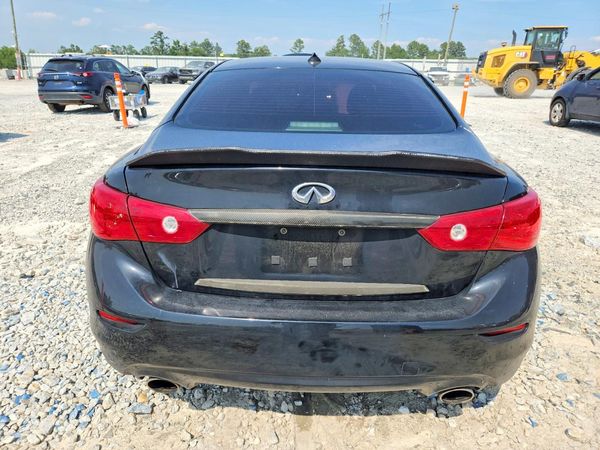 2015 INFINITI Q50