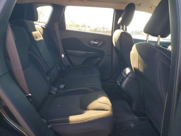 2015 JEEP CHEROKEE Latitude — PSRS