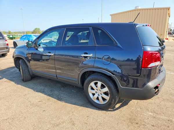 2013 KIA SORENTO Base / LX