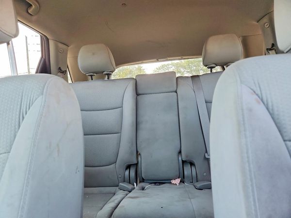 2013 KIA SORENTO Base / LX