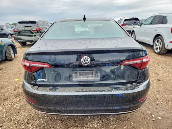 2021 VOLKSWAGEN JETTA S / SE / R-Line