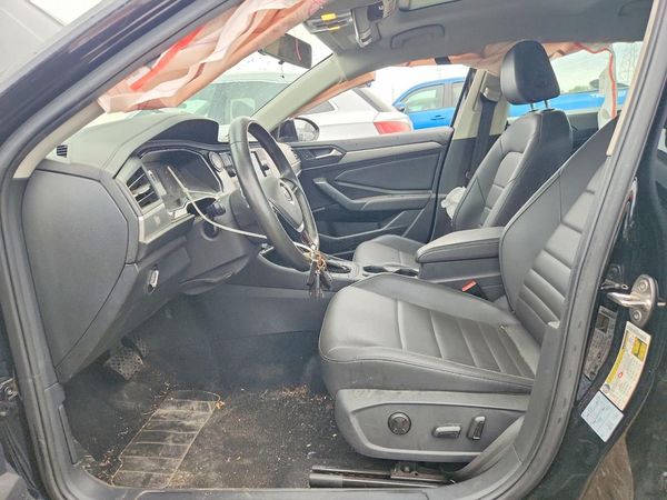 2021 VOLKSWAGEN JETTA S / SE / R-Line