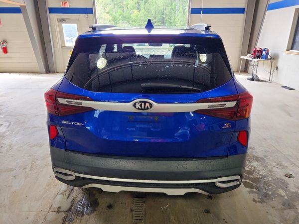 2021 KIA SELTOS S