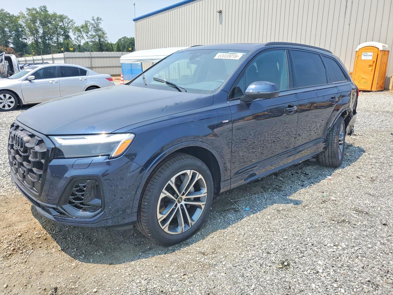 2026 AUDI Q7 quattro Premium