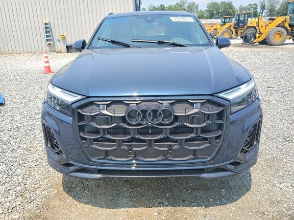 2026 AUDI Q7 quattro Premium