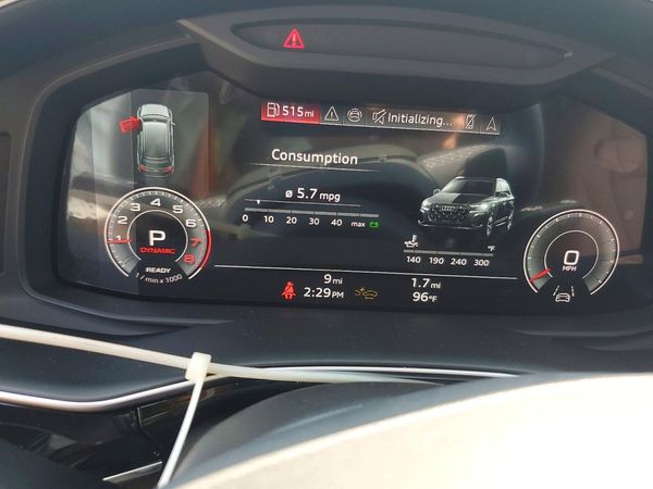 2026 AUDI Q7 quattro Premium