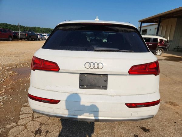 2019 AUDI Q5