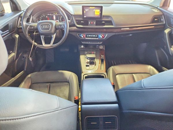 2019 AUDI Q5